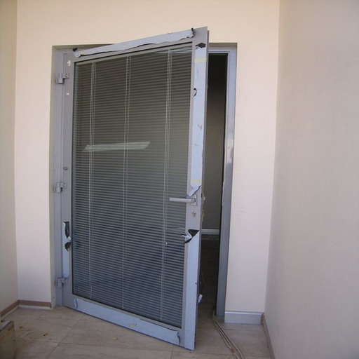 فني المنيوم باكستاني - احمد 99186894 - المنيوم الكويت - المنيوم مطابخ - المنيوم - فني المنيوم - تركيب شتر - تصليح شتر - شتر - شترات - معلم شتر - معلم المنيوم - تصليح المنيوم - فني شتر - Image 3